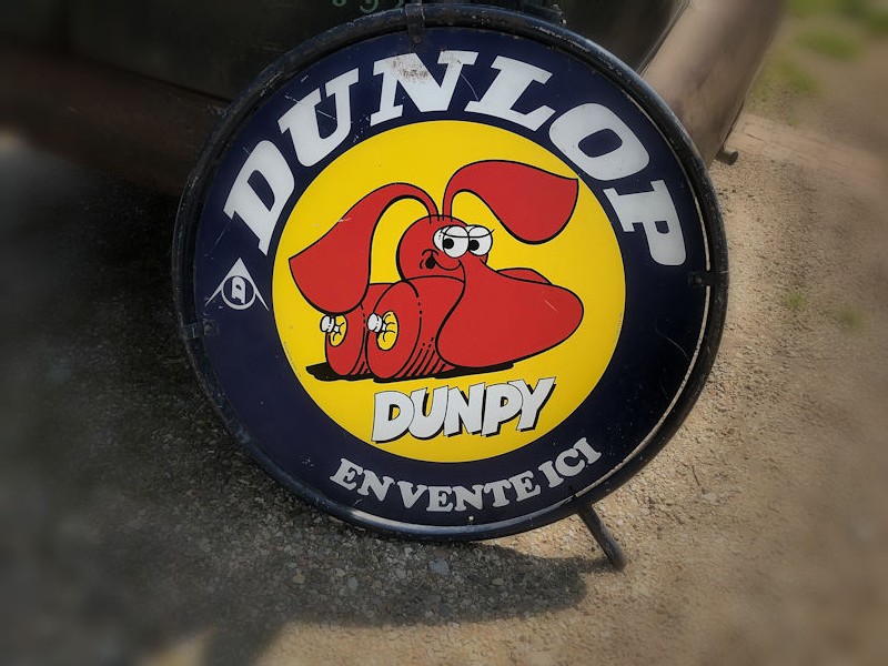 Vintage Dunlop Dunpy tin sign