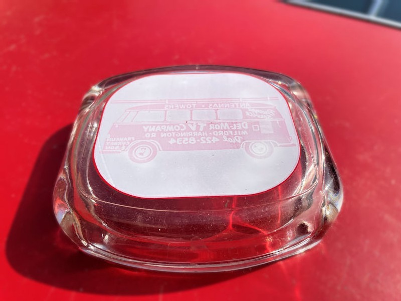 Super rare ashtray depicting a VW bus 