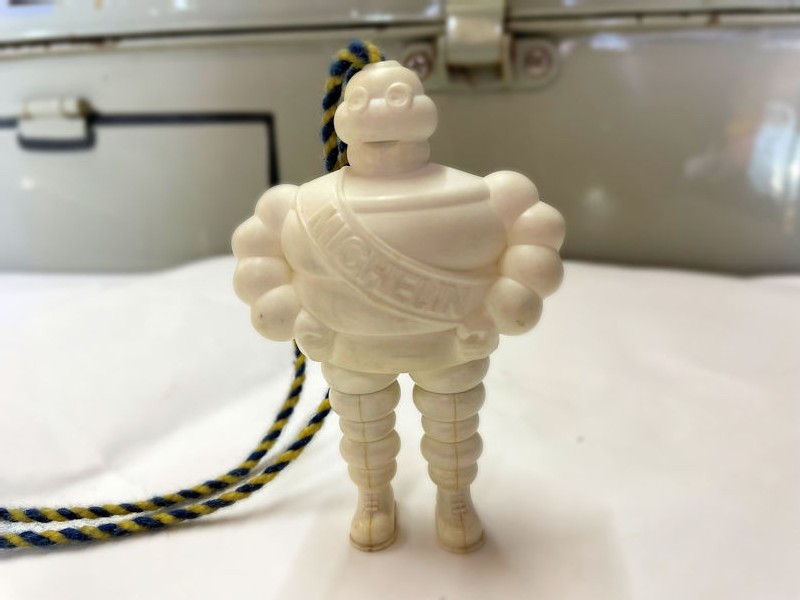 Original Bibendum Michelin man display pen set