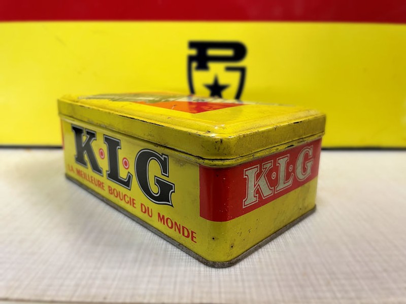Original vintage KLG spark plug tin