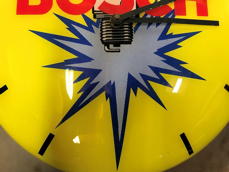 Original Bosch spark plug battery operated clock