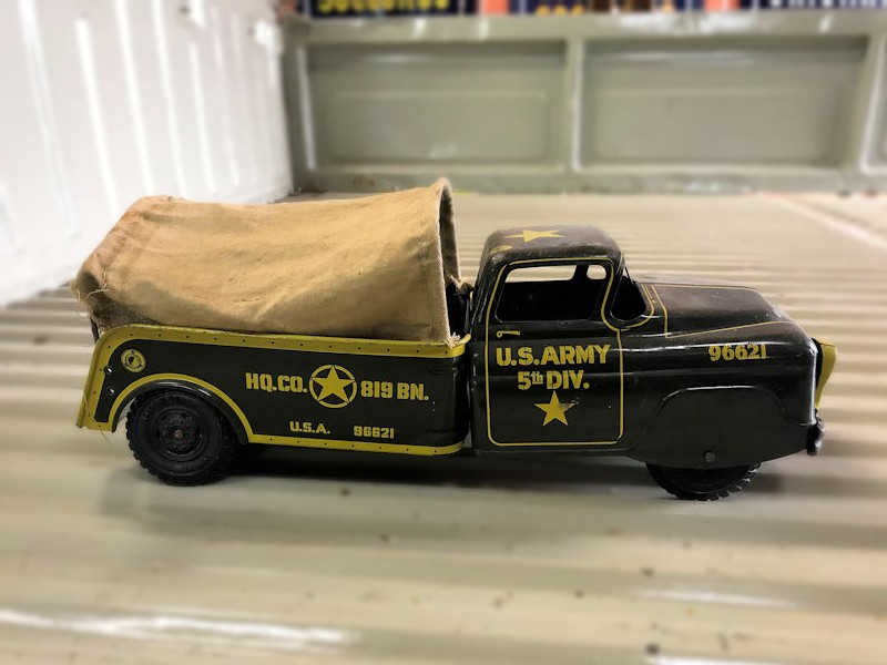 Original Marx US Army tin plate jeep toy