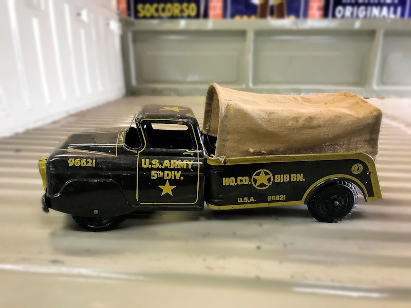 Original Marx US Army tin plate jeep toy