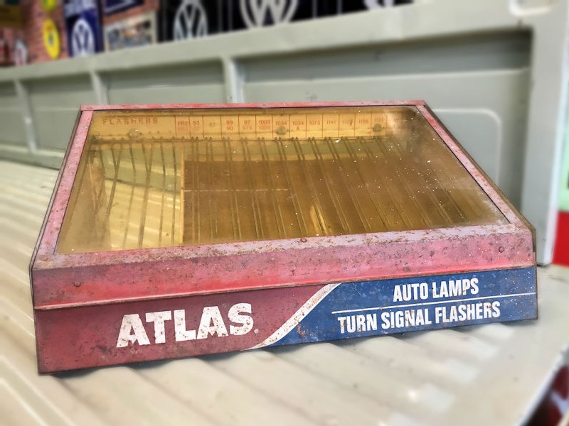 Original vintage Atlas auto lamps and turn signal flashers counter top display