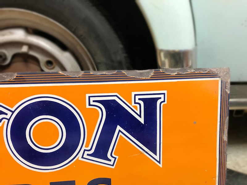 Original vintage Avon Tyres enamel sign