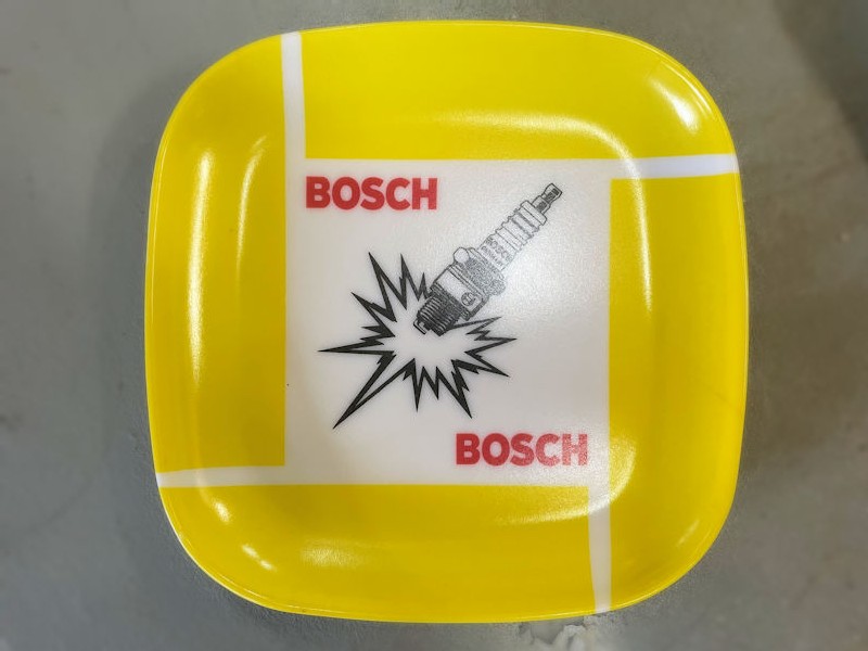 Original Bosch store change tray plate