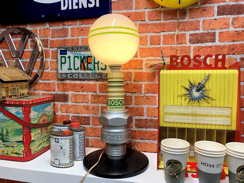 Bosch dealer lamp light