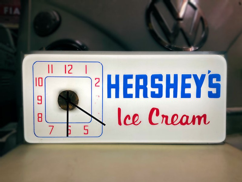 Original vintage Hersheys ice cream embossed light box