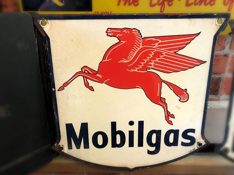 1947 Mobilgas gas pump plates