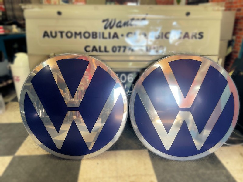 Original modern VW Volkswagen dealership light box signs