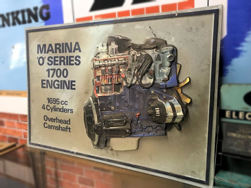 Vintage plastic 3D Marine O series sign