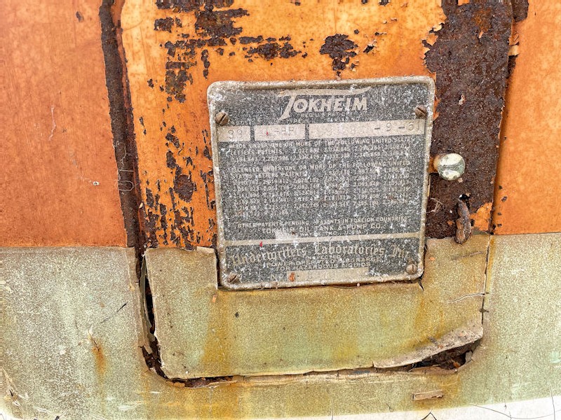 Original unrestored Tokheim Model 39 gas pump