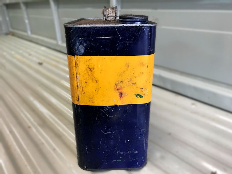 Original Sunoco US two gallon oil can
