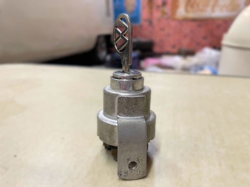 Original VW Oval Beetle ignition lock