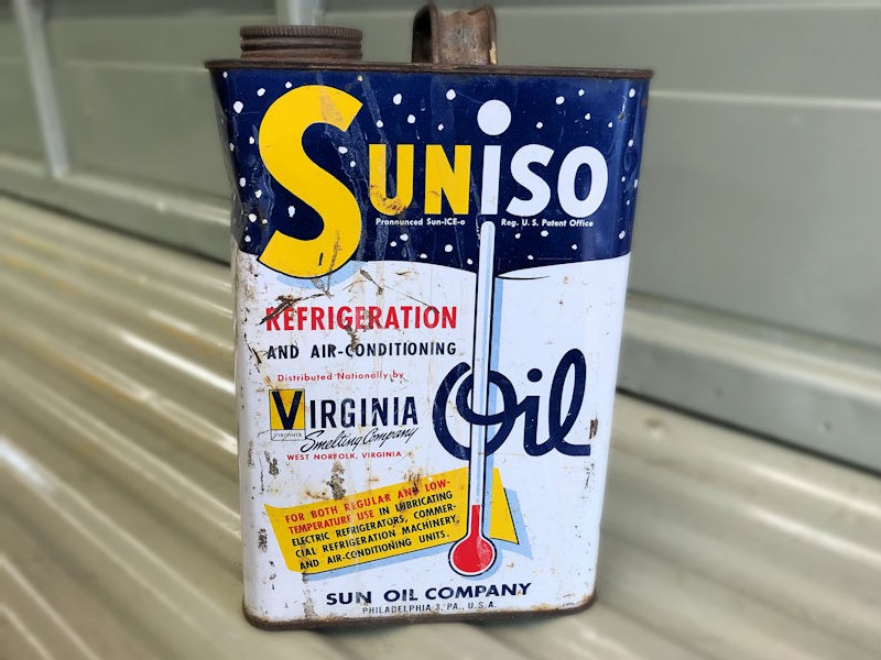 Vintage Suniso refrigeration and air conditioning oil can