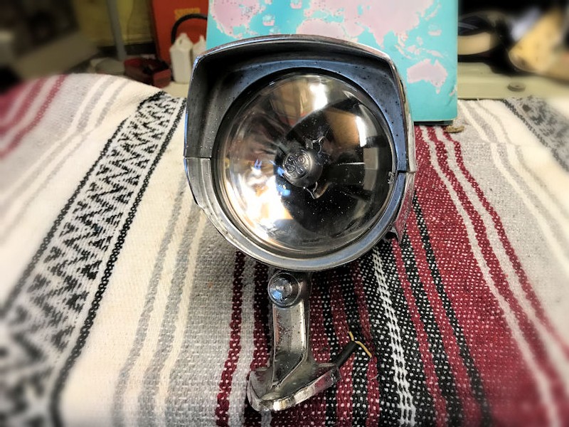 Original NuVue spotlight mirror