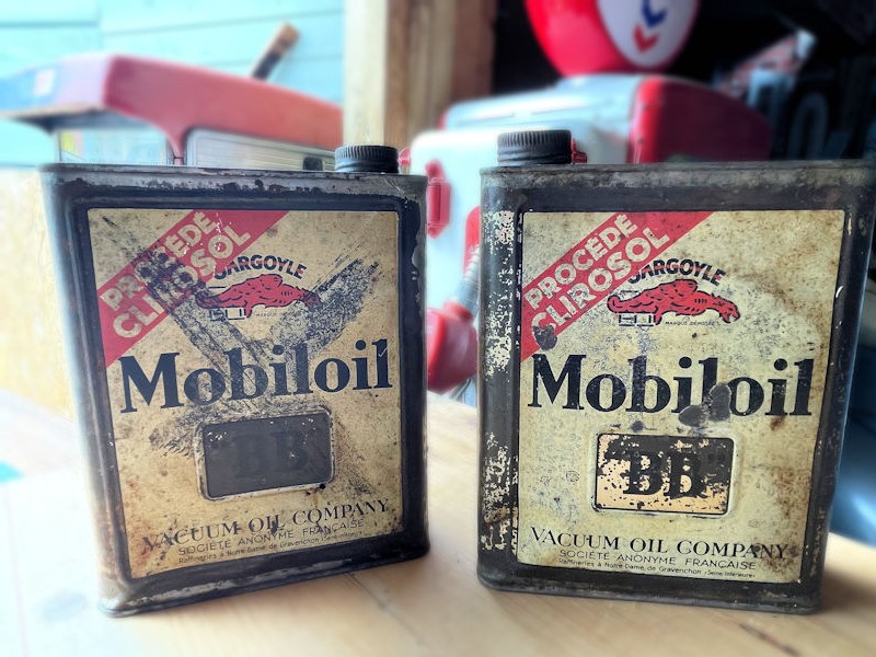 Original BB grade Mobiloil cans