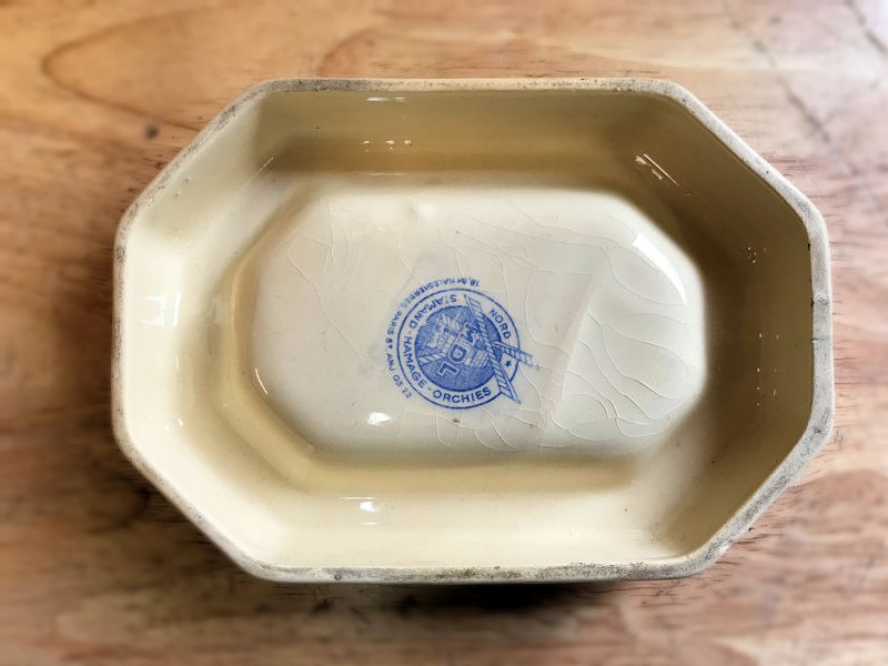 Original porcelain Ford ashtray
