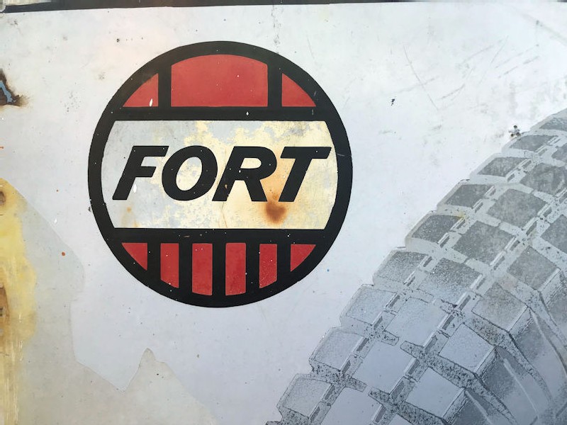 Rare vintage 1930s enamel Fort Dunlop sign