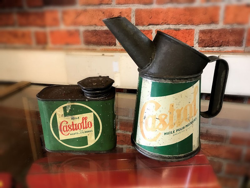 Castrollo tin and Castrol oil pourer