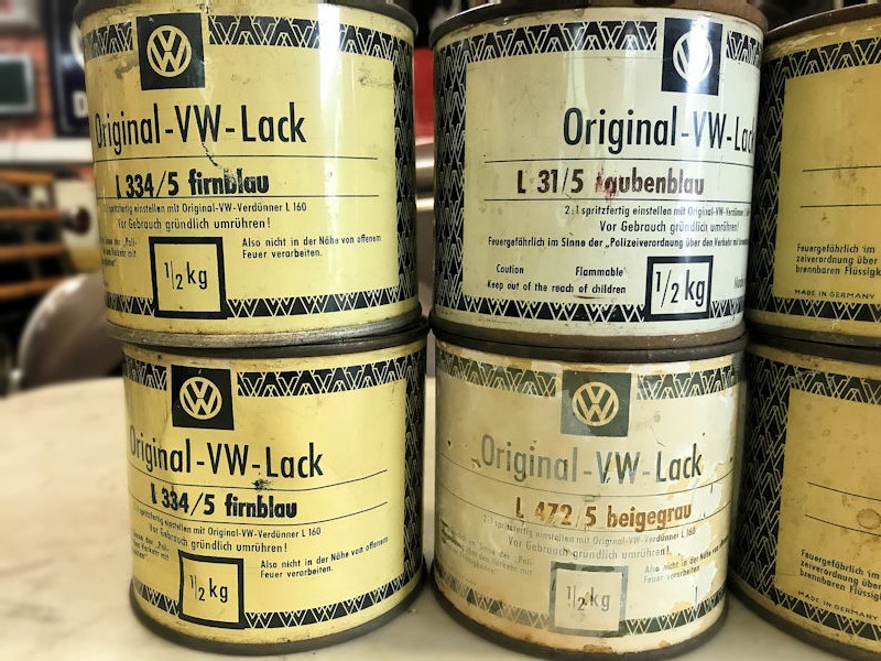 Original half kg VW Lack paint tins
