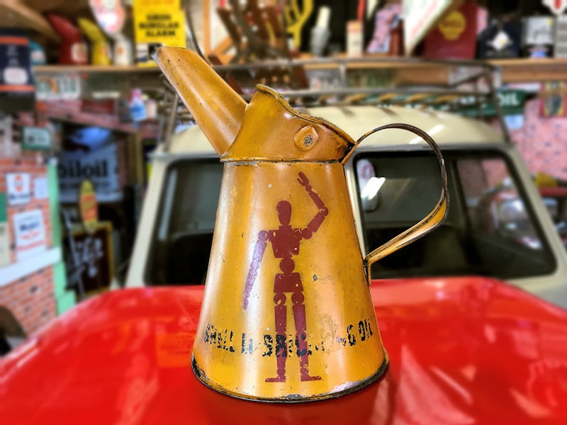 Original 1938 Shell stick man pourer