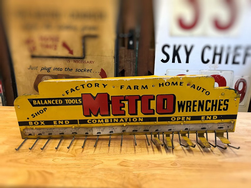 Metco wrench/spanner rack