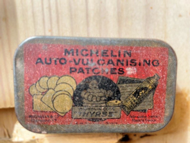 Original Michelin code Thyrse auto vulcanising patches tin