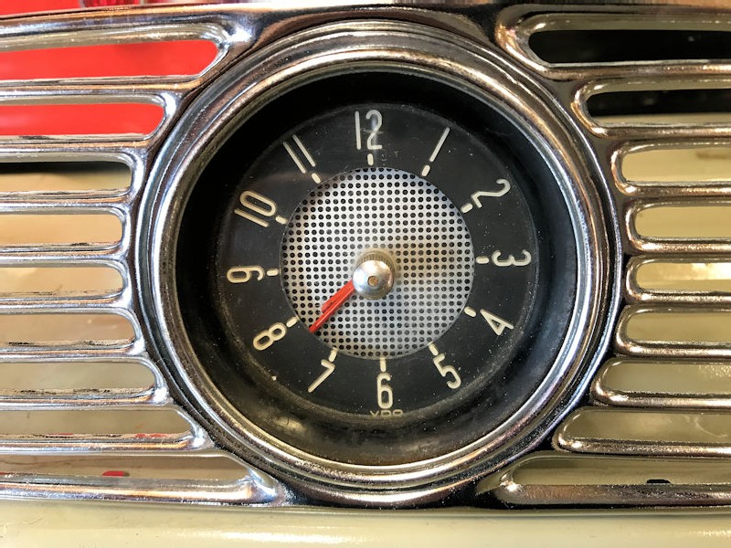 Original VW Oval dash clock and grill