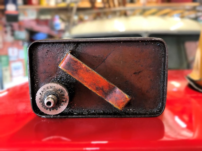 Early original Junior Shell tin