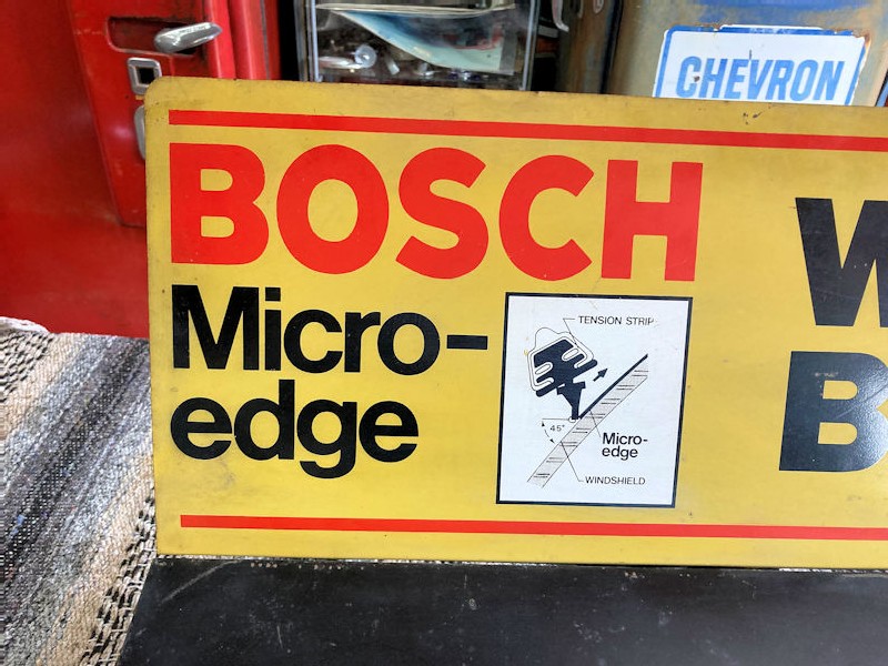 Bosch wiper blade garage display
