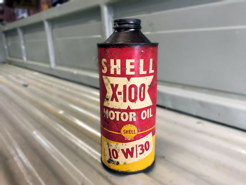 Original vintage Shell motor oil can