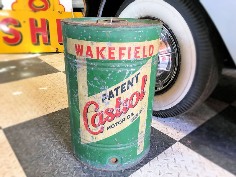1940s Wakefield Castrol Motor Oil 10 gallon drum